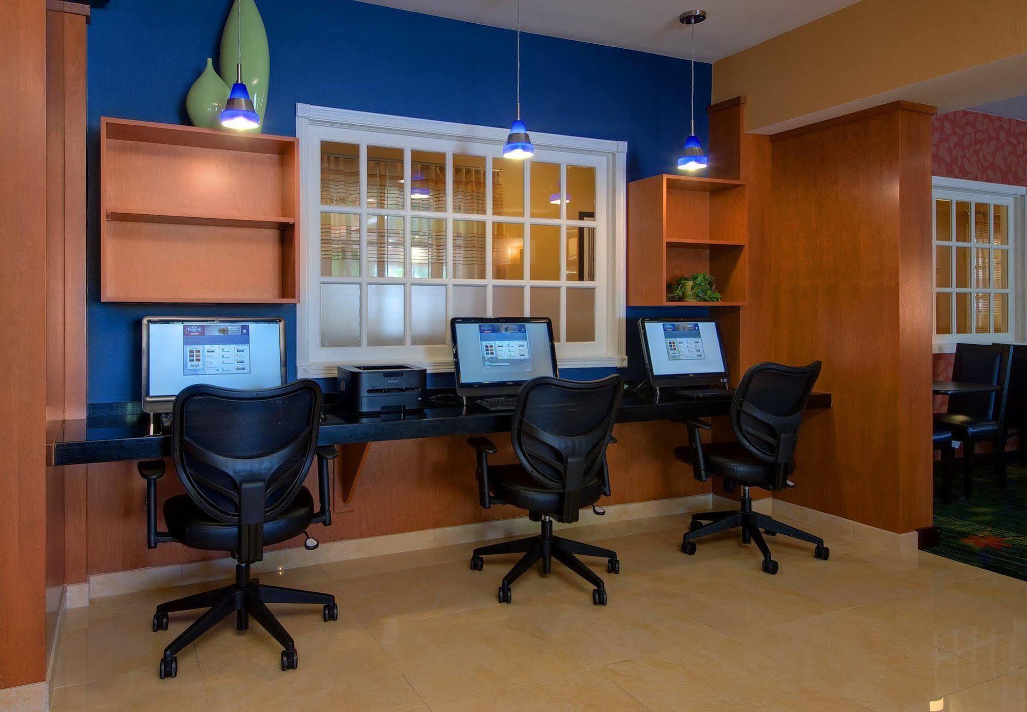 Fairfield Inn & Suites Denver Airport Экстерьер фото