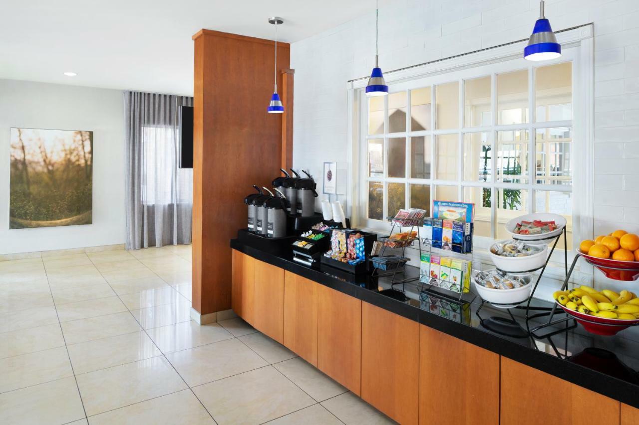 Fairfield Inn & Suites Denver Airport Экстерьер фото